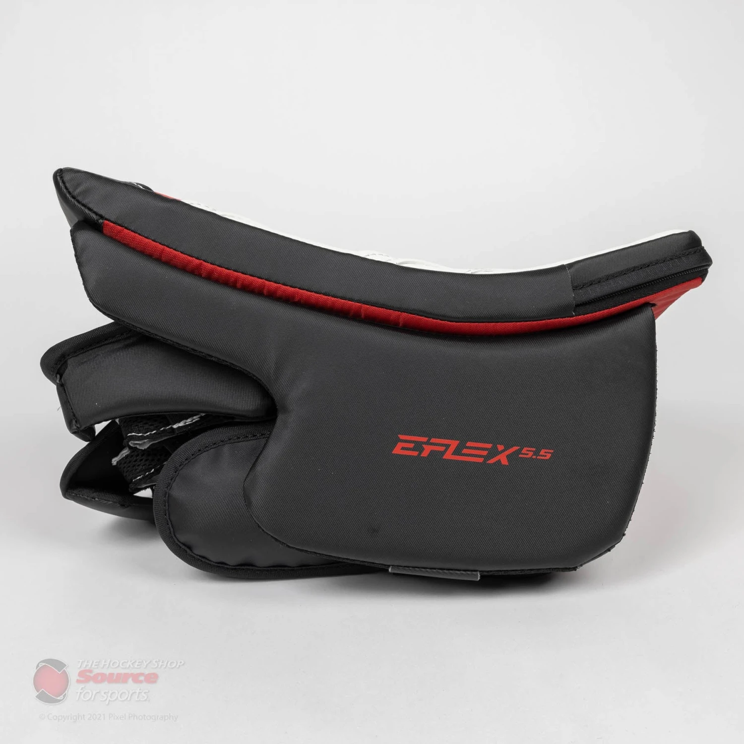 CCM Extreme Flex E5.5 Junior Goalie Blocker - Source Exclusive 2 CCM Extreme Flex E5.5 Junior Goalie Blocker - Source Exclusive - Image 2