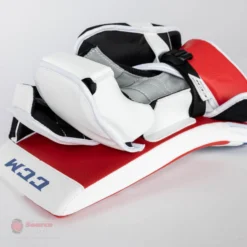 CCM Extreme Flex E5.5 Senior Goalie Blocker 18 CCM Extreme Flex E5.5 Senior Goalie Blocker -PowerShot CCM Deals Store ccm blockers ccm extreme flex e5 5 senior goalie blocker 27988471054402