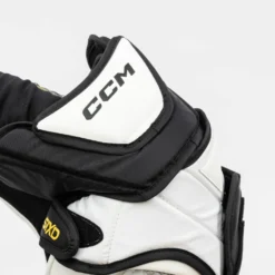 CCM Axis 2.9 Senior Goalie Catcher -PowerShot CCM Deals Store ccm catchers ccm axis 2 9 senior goalie catcher 29106121506882