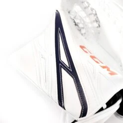 CCM Extreme Flex 4 Pro Stock Senior Goalie Catcher - Stuart Skinner #2 -PowerShot CCM Deals Store ccm catchers ccm extreme flex 4 pro stock senior goalie catcher stuart skinner 2 white black orange regular 29070182449218