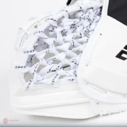 CCM Extreme Flex E4.9 Intermediate Goalie Catcher - Source Exclusive 20 CCM Extreme Flex E4.9 Intermediate Goalie Catcher - Source Exclusive -PowerShot CCM Deals Store ccm catchers ccm extreme flex e4 9 intermediate goalie catcher source exclusive 5323903041602