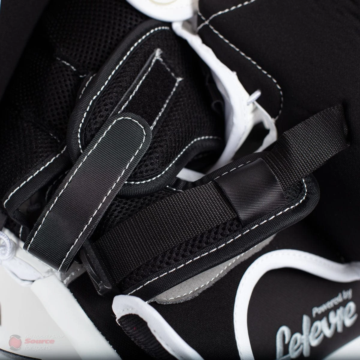 CCM Extreme Flex E4.9 Intermediate Goalie Catcher - Source Exclusive 10 CCM Extreme Flex E4.9 Intermediate Goalie Catcher - Source Exclusive - Image 10