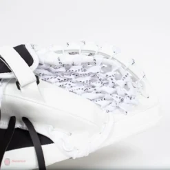 CCM Extreme Flex E4.9 Senior Goalie Catcher - Source Exclusive -PowerShot CCM Deals Store ccm catchers ccm extreme flex e4 9 senior goalie catcher source exclusive 5323924308034