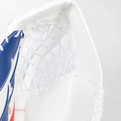 CCM Extreme Flex E5.5 Senior Goalie Catcher 17 CCM Extreme Flex E5.5 Senior Goalie Catcher -PowerShot CCM Deals Store ccm catchers ccm extreme flex e5 5 senior goalie catcher 27988515881026