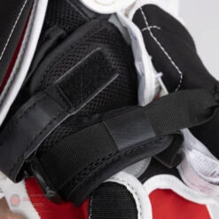 CCM Extreme Flex E5.5 Youth Goalie Catcher 20 CCM Extreme Flex E5.5 Youth Goalie Catcher -PowerShot CCM Deals Store ccm catchers ccm extreme flex e5 5 youth goalie catcher 27972558749762