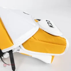 CCM Extreme Flex E5.9 Senior Goalie Catcher -PowerShot CCM Deals Store ccm catchers ccm extreme flex e5 9 senior goalie catcher 27988525285442