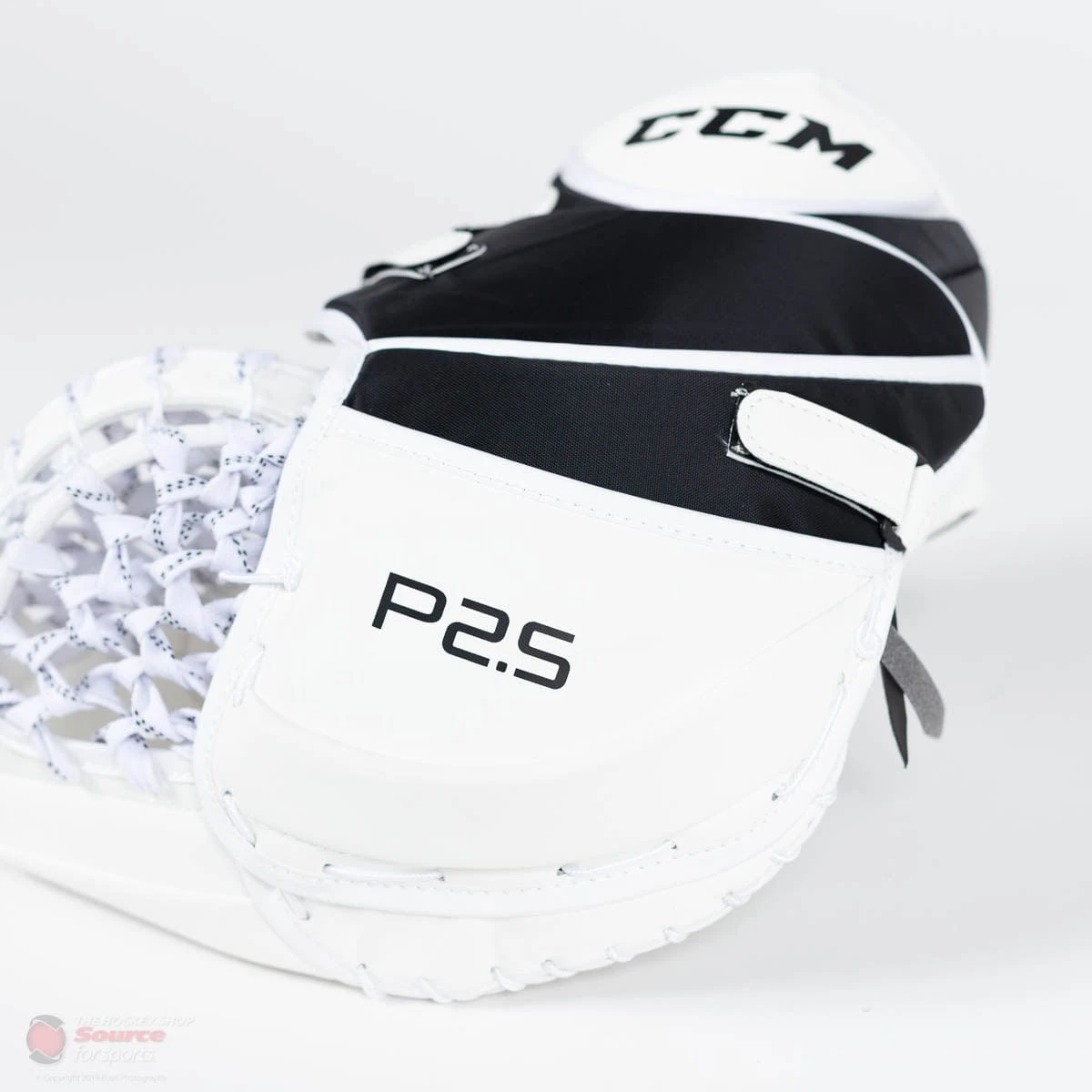 CCM Premier P2.5 Senior Goalie Catcher - Source Exclusive 4 CCM Premier P2.5 Senior Goalie Catcher - Source Exclusive - Image 4