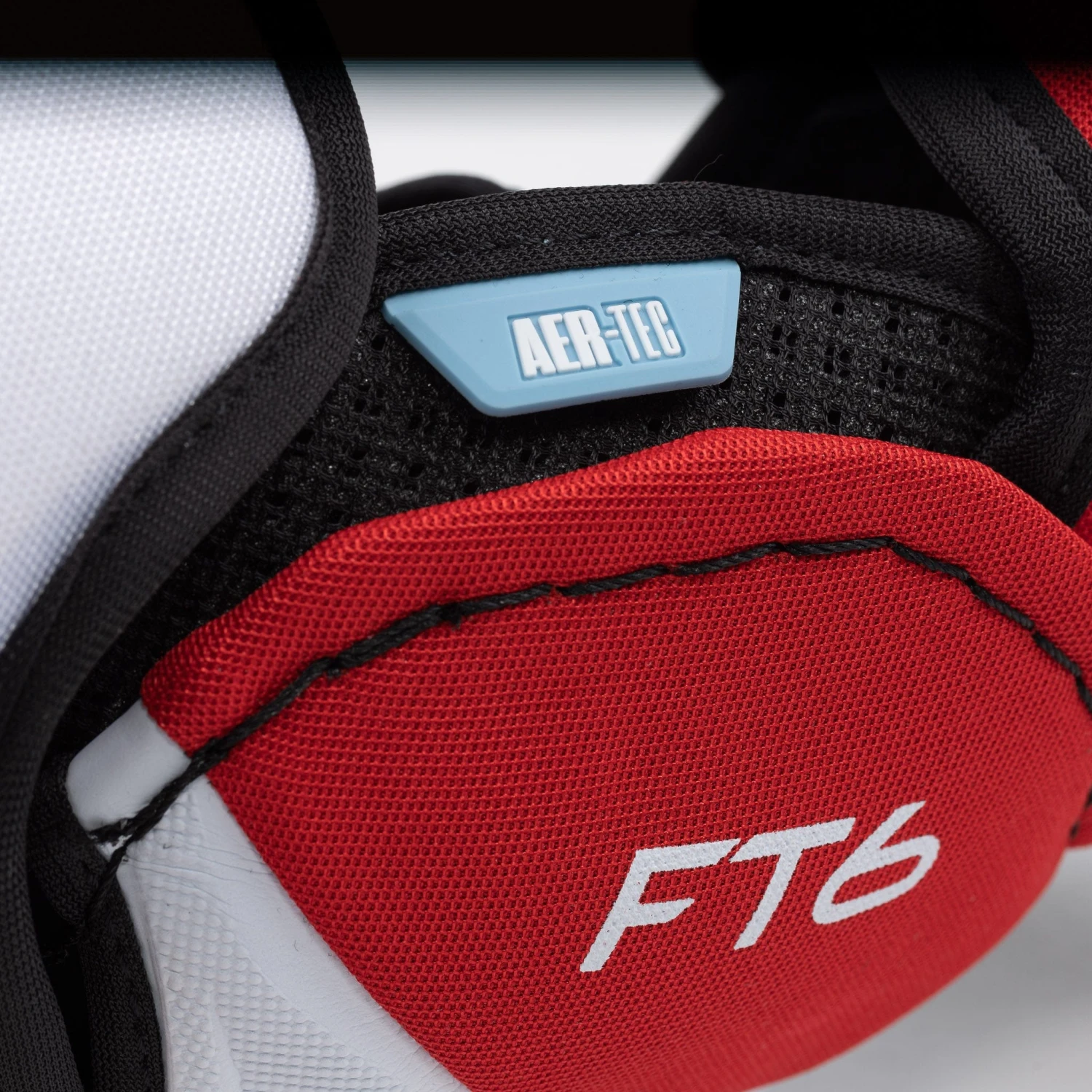 CCM Jetspeed FT6 Junior Hockey Elbow Pads 2 CCM Jetspeed FT6 Junior Hockey Elbow Pads - Image 2