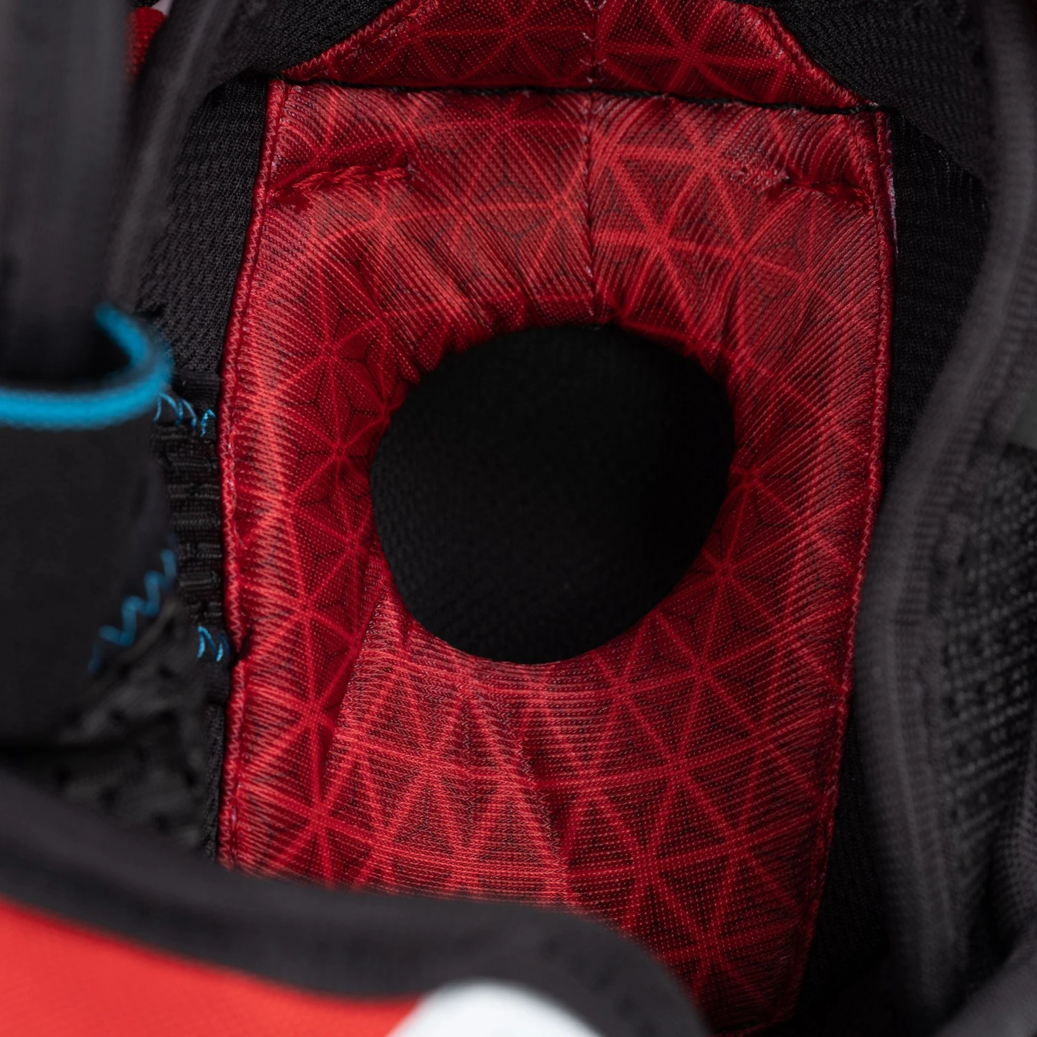 CCM Jetspeed FT6 Junior Hockey Elbow Pads 5 CCM Jetspeed FT6 Junior Hockey Elbow Pads - Image 5