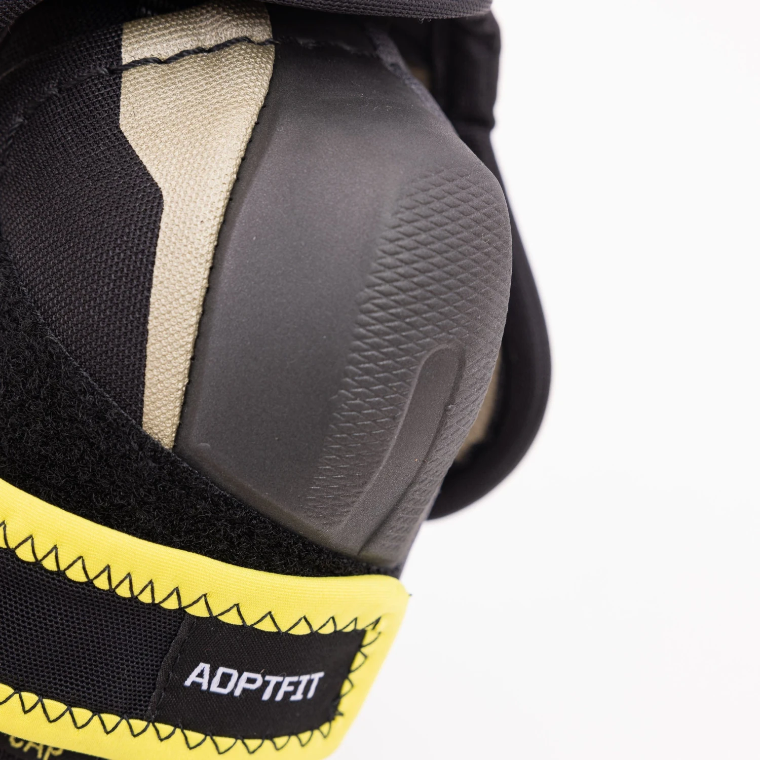 CCM Tacks AS-V Junior Hockey Elbow Pads 7 CCM Tacks AS-V Junior Hockey Elbow Pads - Image 7