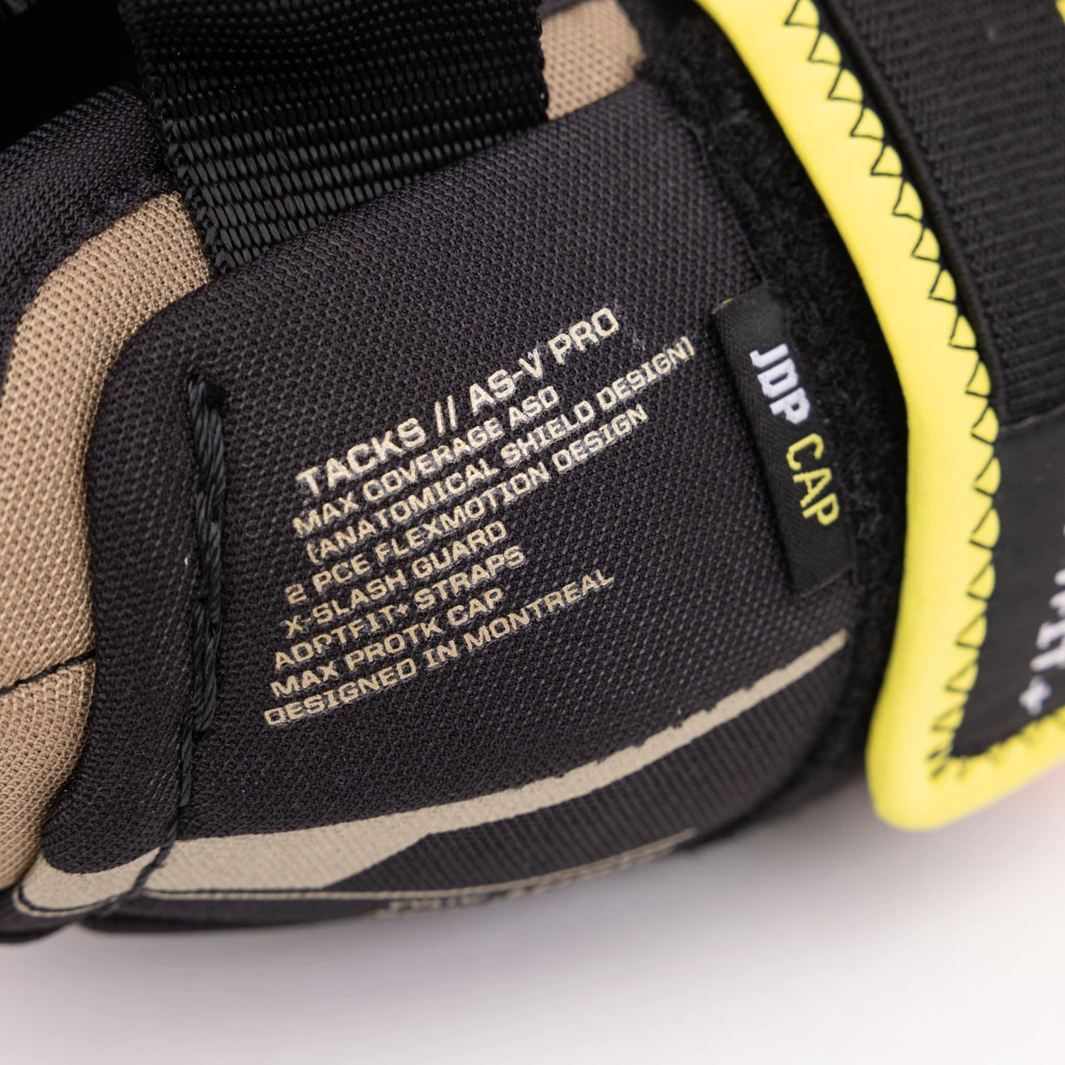 CCM Tacks AS-V Pro Senior Hockey Elbow Pads 2 CCM Tacks AS-V Pro Senior Hockey Elbow Pads - Image 2