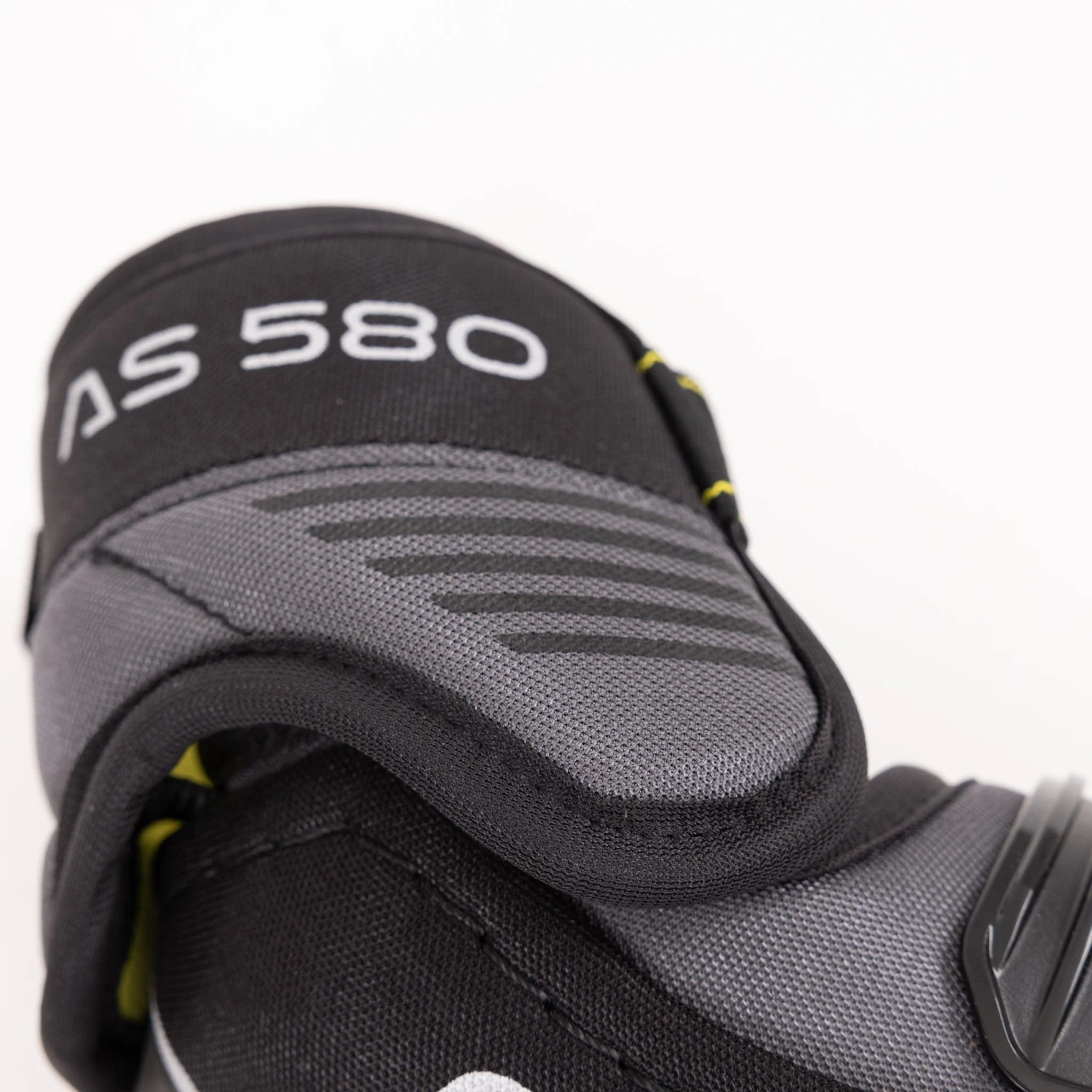 CCM Tacks AS580 Junior Hockey Elbow Pads 4 CCM Tacks AS580 Junior Hockey Elbow Pads - Image 4