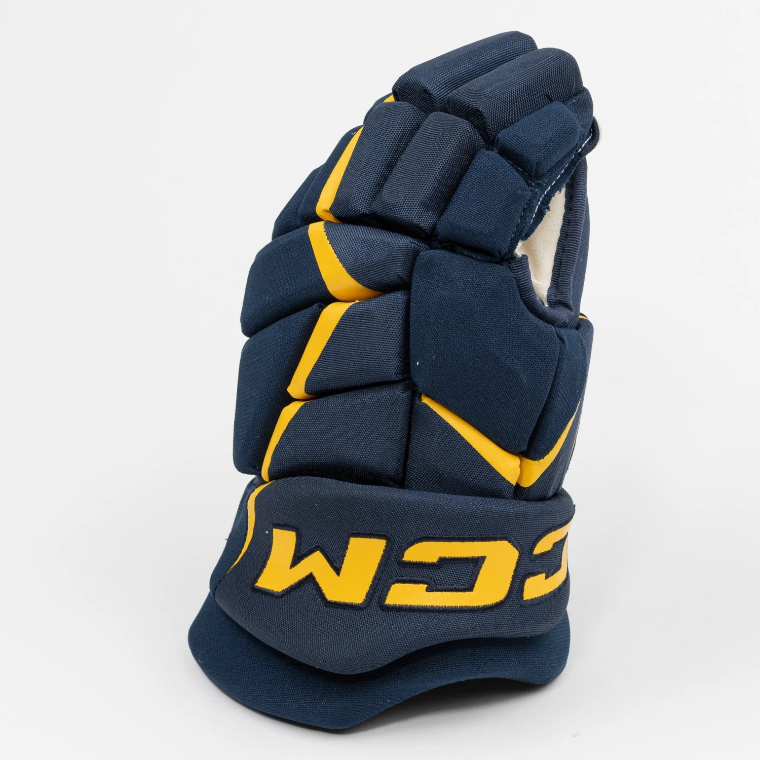CCM Jetspeed FT680 Junior Hockey Gloves 10 CCM Jetspeed FT680 Junior Hockey Gloves - Image 10
