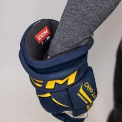 CCM Jetspeed FT680 Senior Hockey Gloves 35 CCM Jetspeed FT680 Senior Hockey Gloves -PowerShot CCM Deals Store ccm gloves ccm jetspeed ft680 senior hockey gloves 30397995155522