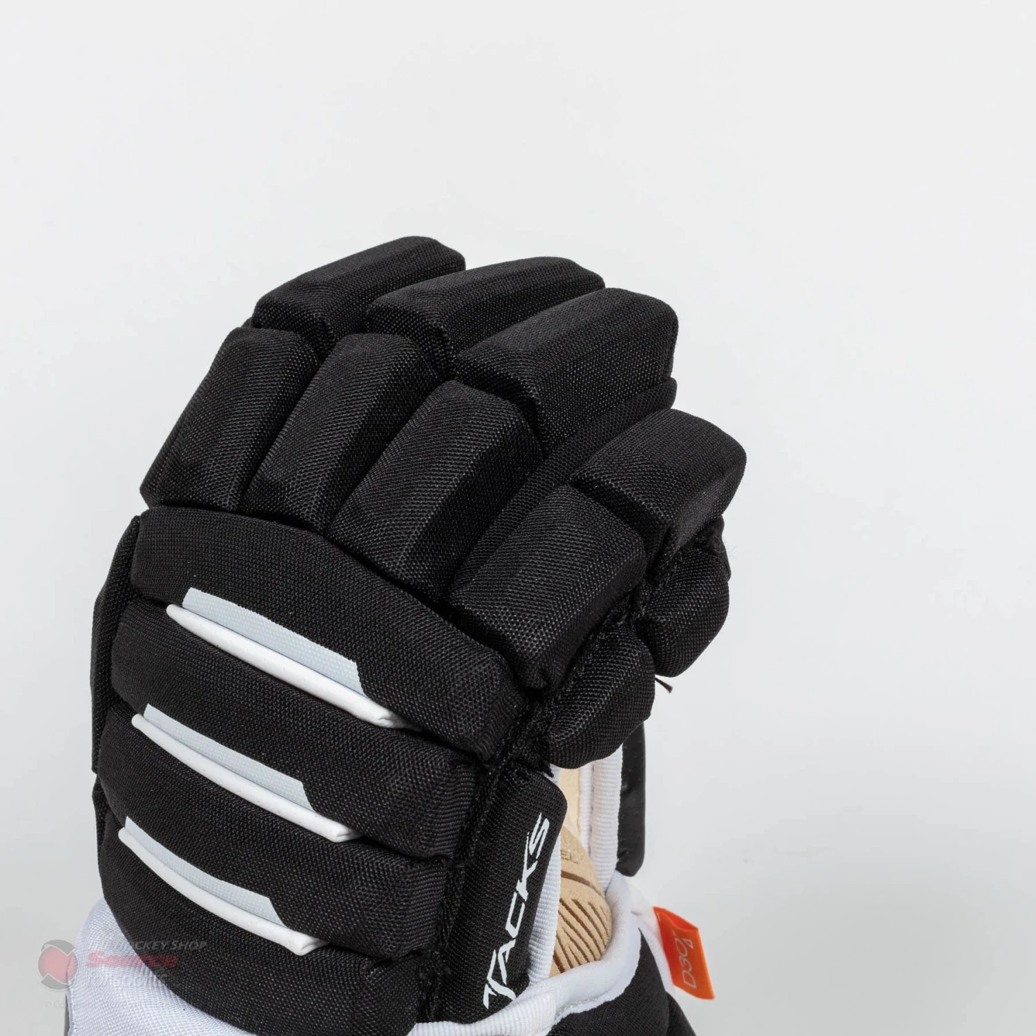 CCM Tacks 4R Pro² Junior Hockey Gloves 6 CCM Tacks 4R Pro² Junior Hockey Gloves - Image 6