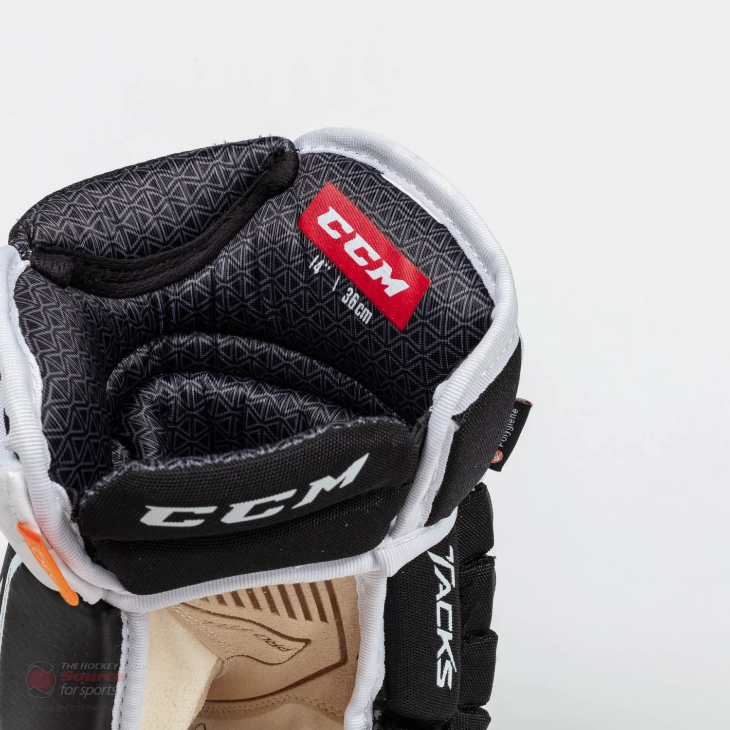 CCM Tacks 4R Pro² Senior Hockey Gloves 6 CCM Tacks 4R Pro² Senior Hockey Gloves - Image 6