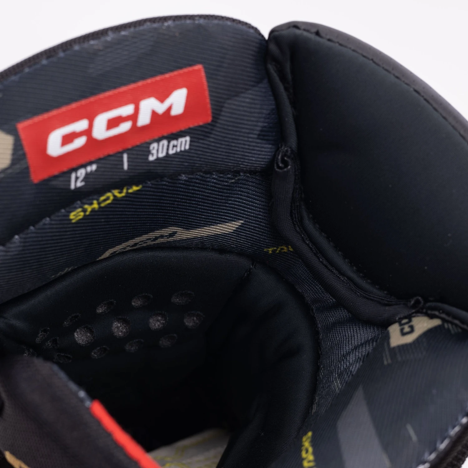 CCM Tacks AS-V Pro Junior Hockey Gloves 15 CCM Tacks AS-V Pro Junior Hockey Gloves - Image 15