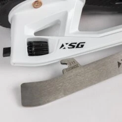 CCM Extreme Flex E6.5 Youth Goalie Skates 19 CCM Extreme Flex E6.5 Youth Goalie Skates -PowerShot CCM Deals Store ccm goalie skates ccm extreme flex e6 5 youth goalie skates 13 5 regular 30527609700418