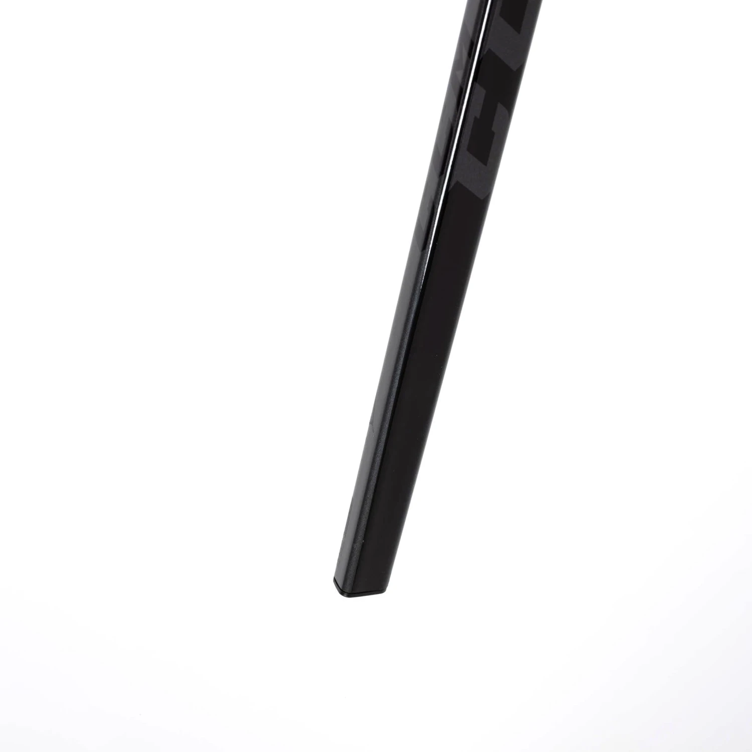 CCM Axis 1.5 Intermediate Goalie Stick 5 CCM Axis 1.5 Intermediate Goalie Stick - Image 5