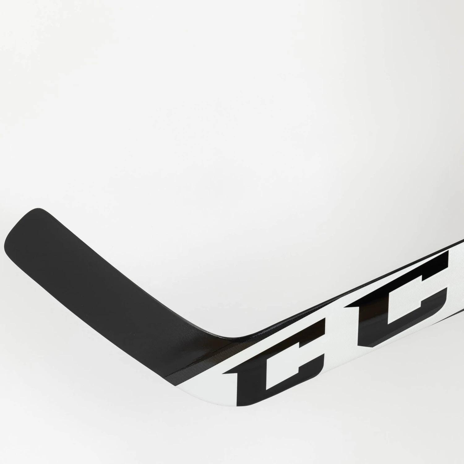CCM Extreme Flex E5.5 Intermediate Goalie Stick 10 CCM Extreme Flex E5.5 Intermediate Goalie Stick - Image 10