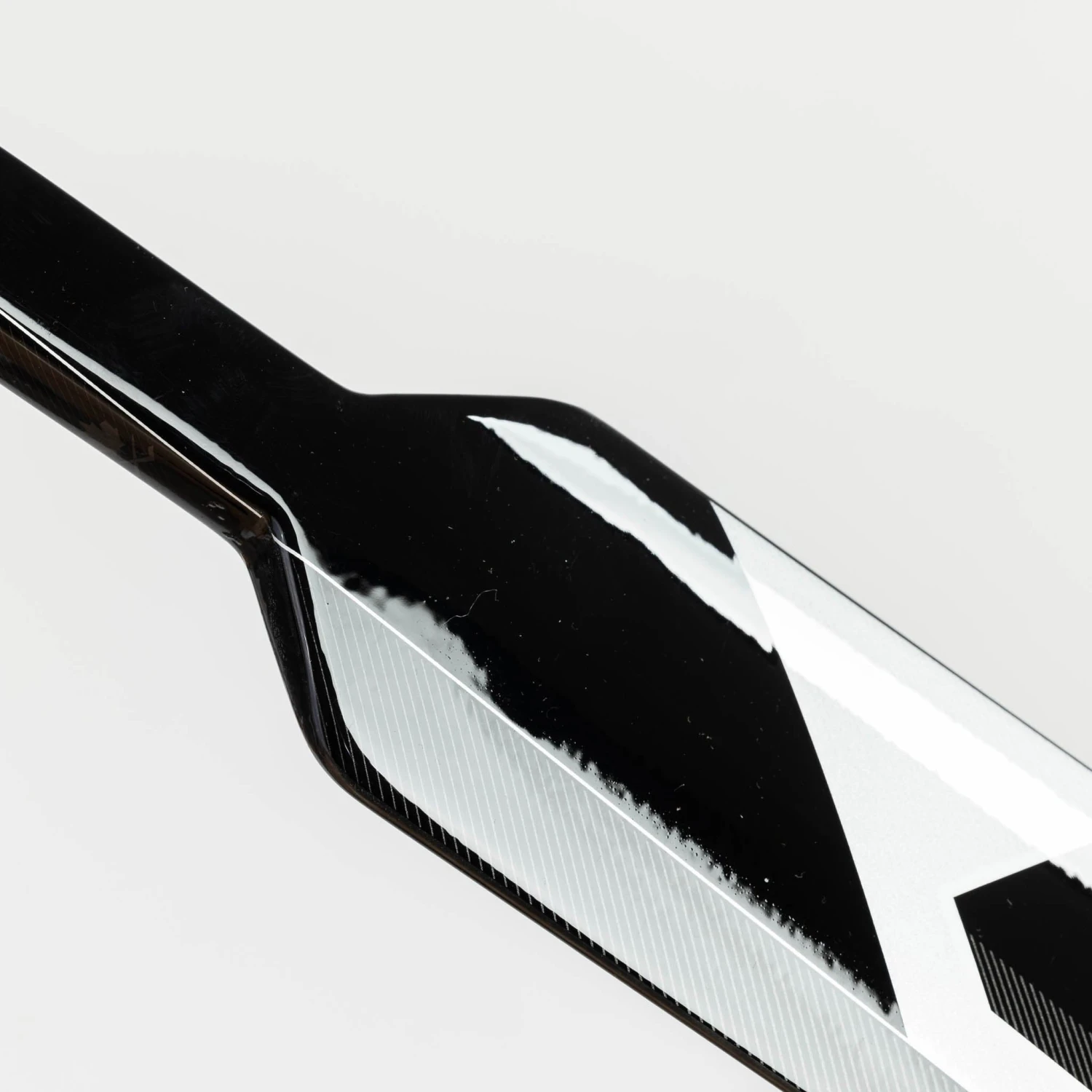 CCM Extreme Flex E5.5 Senior Goalie Stick 4 CCM Extreme Flex E5.5 Senior Goalie Stick - Image 4