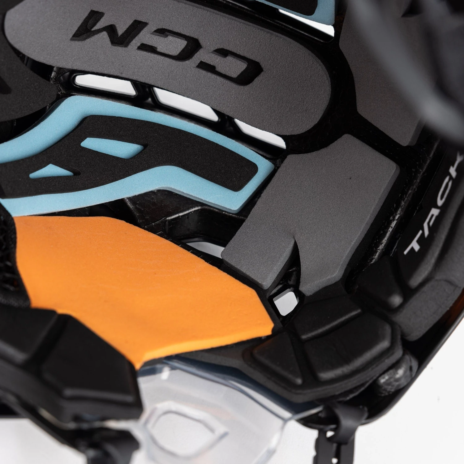 CCM Tacks 720 Hockey Helmet / Cage Combo 11 CCM Tacks 720 Hockey Helmet / Cage Combo - Image 11