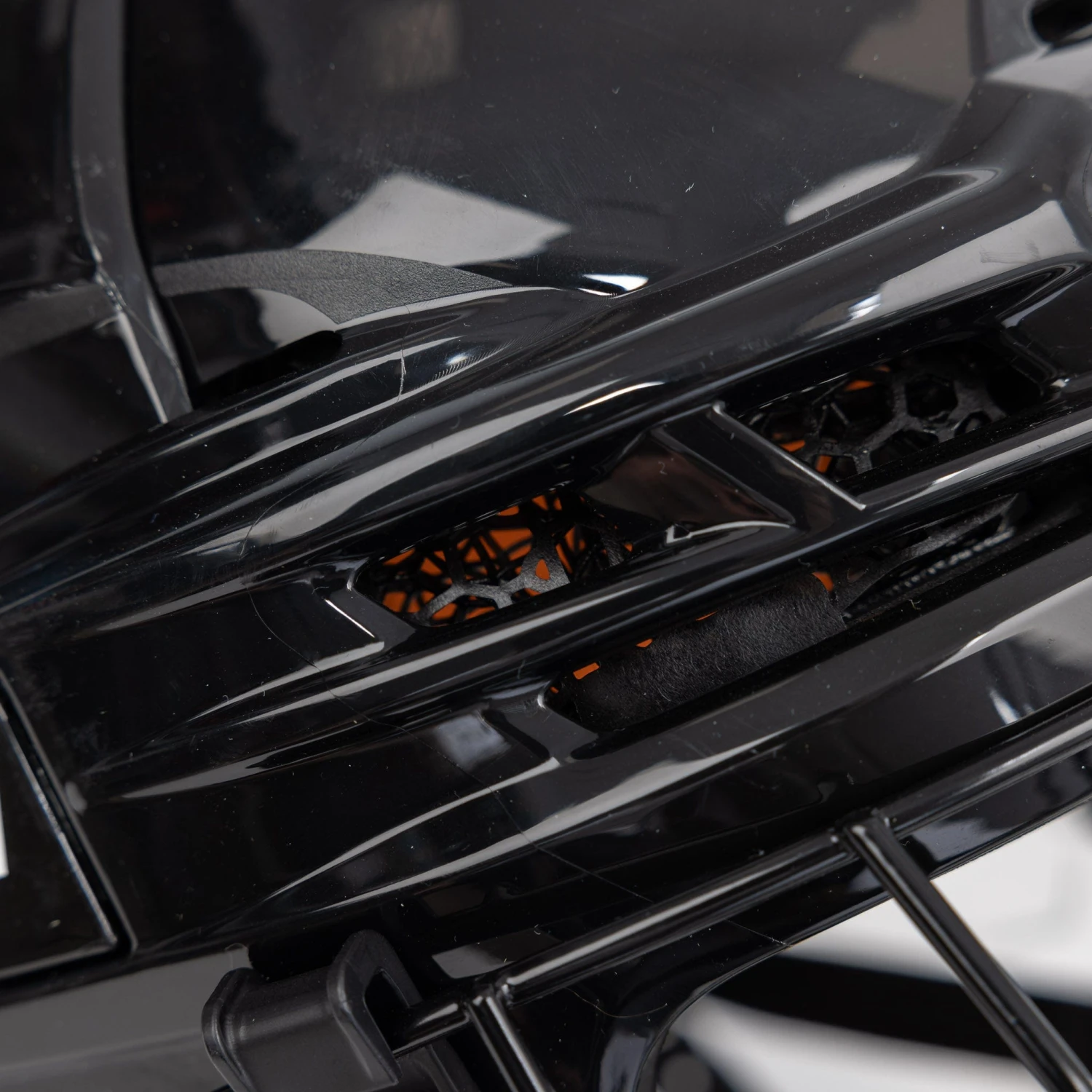 CCM Tacks 720 Hockey Helmet / Cage Combo 13 CCM Tacks 720 Hockey Helmet / Cage Combo - Image 13