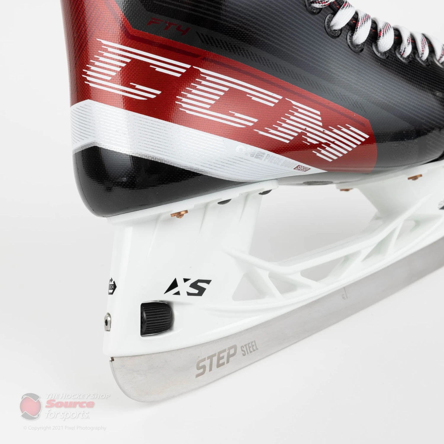 CCM Jetspeed FT4 Senior Hockey Skates 3 CCM Jetspeed FT4 Senior Hockey Skates - Image 3