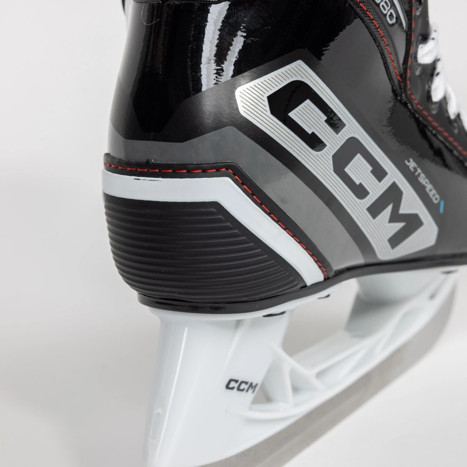 CCM Jetspeed FT680 Youth Hockey Skates 7 CCM Jetspeed FT680 Youth Hockey Skates - Image 7