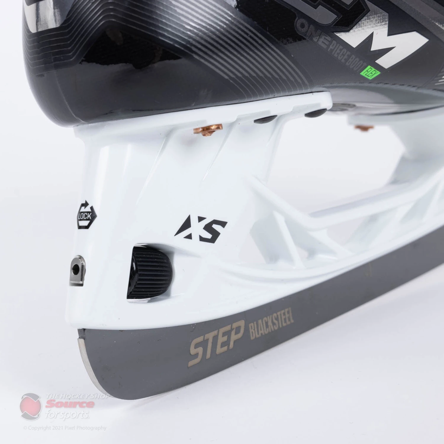 CCM RIBCOR 100K Pro Intermediate Hockey Skates 9 CCM RIBCOR 100K Pro Intermediate Hockey Skates - Image 9