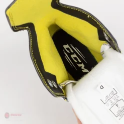 CCM Super Tacks 9370 Junior Hockey Skates -PowerShot CCM Deals Store ccm hockey skates ccm super tacks 9370 junior hockey skates 14186495180866