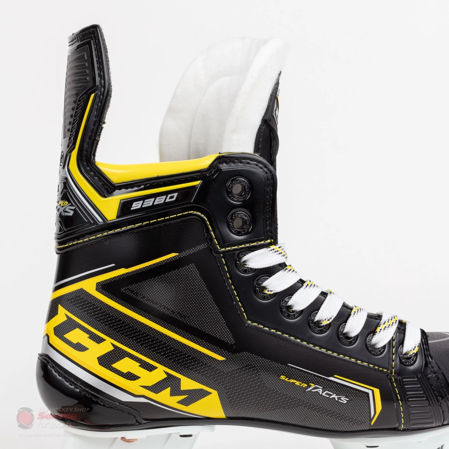 CCM Super Tacks 9380 Junior Hockey Skates 2 CCM Super Tacks 9380 Junior Hockey Skates - Image 2