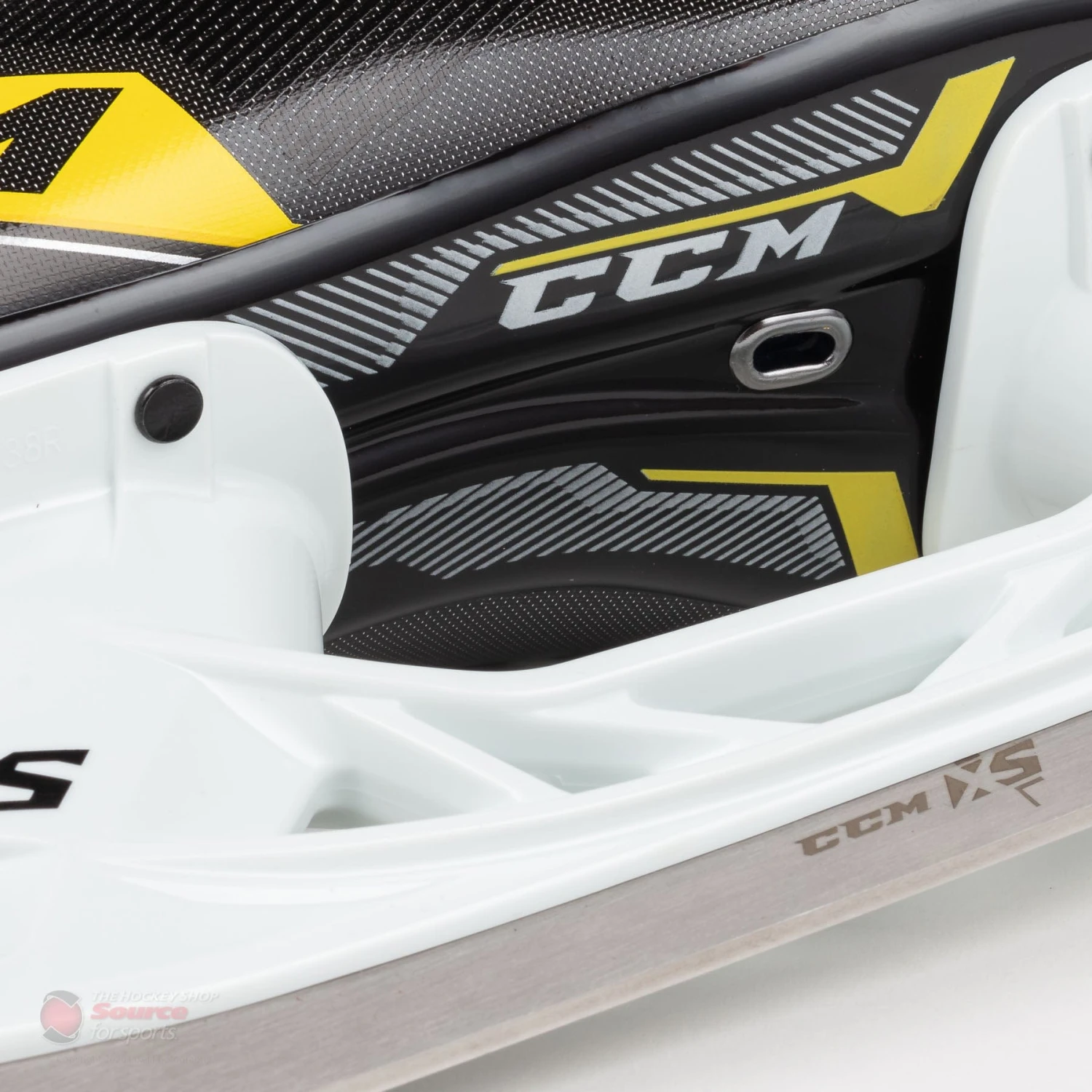 CCM Super Tacks 9380 Junior Hockey Skates 10 CCM Super Tacks 9380 Junior Hockey Skates - Image 10