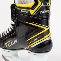 CCM Super Tacks 9380 Junior Hockey Skates 17 CCM Super Tacks 9380 Junior Hockey Skates -PowerShot CCM Deals Store ccm hockey skates ccm super tacks 9380 junior hockey skates 14186460020802