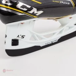 CCM Super Tacks AS3 Pro Junior Hockey Skates 19 CCM Super Tacks AS3 Pro Junior Hockey Skates -PowerShot CCM Deals Store ccm hockey skates ccm super tacks as3 pro junior hockey skates 14186430627906