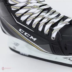 CCM Tacks 9090 Junior Hockey Skates -PowerShot CCM Deals Store ccm hockey skates ccm tacks 9090 junior hockey skates 4566115811394