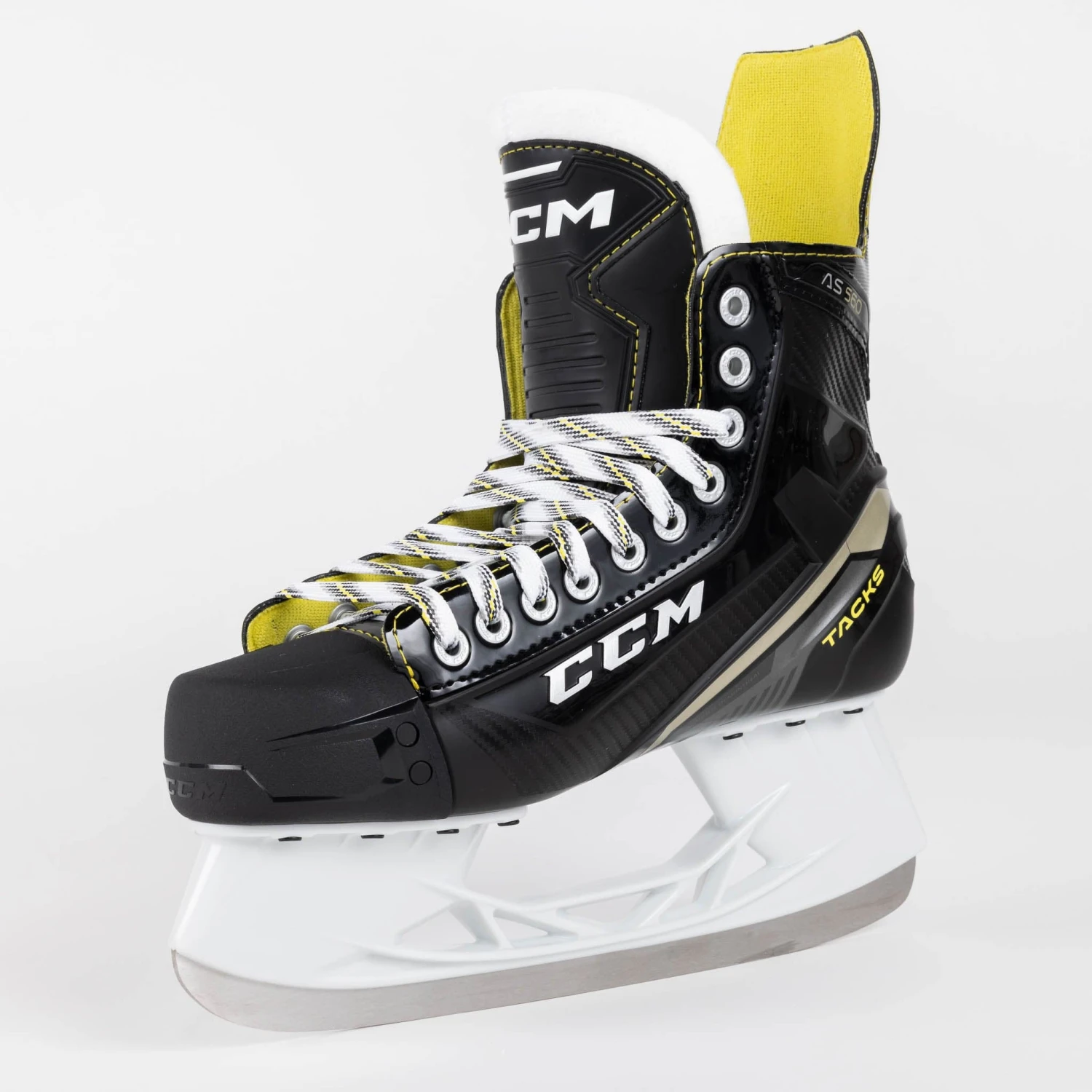 CCM Tacks AS560 Senior Hockey Skates 4 CCM Tacks AS560 Senior Hockey Skates - Image 4