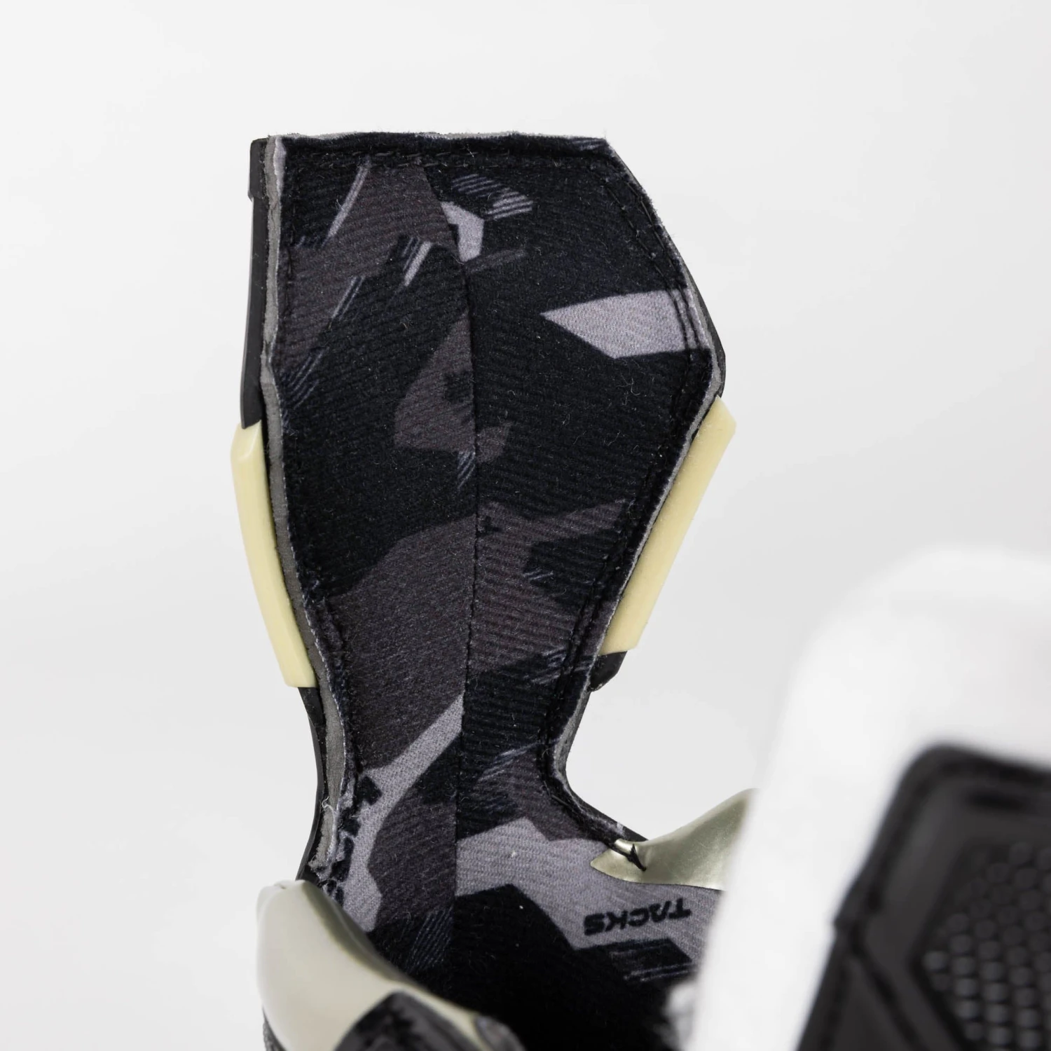 CCM Tacks AS580 Intermediate Hockey Skates 16 CCM Tacks AS580 Intermediate Hockey Skates - Image 16