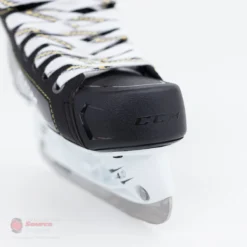 CCM Tacks Vector Junior Skates (2018) -PowerShot CCM Deals Store ccm hockey skates ccm tacks vector junior skates 2018 4566185902146