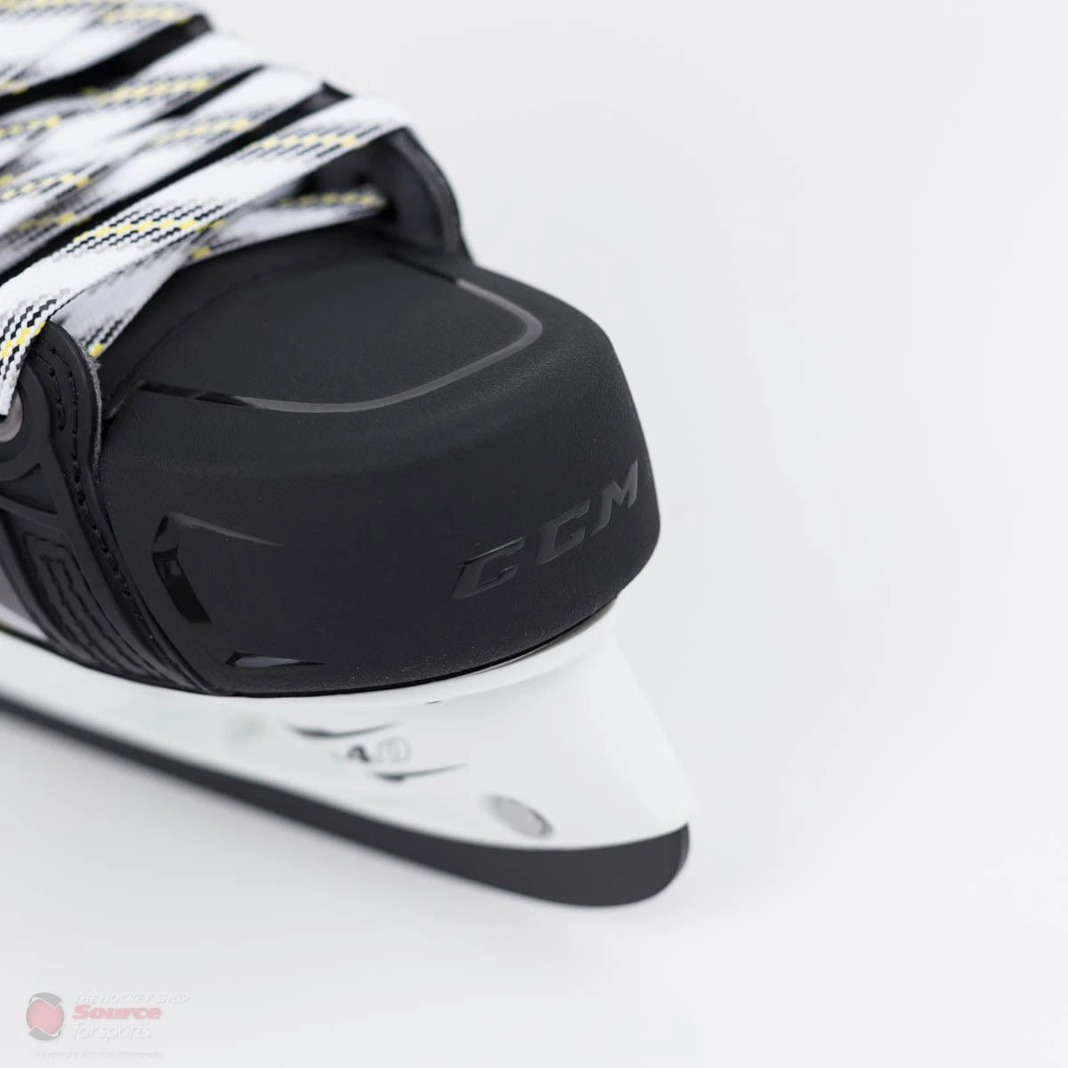 CCM Tacks Vector Pro Senior Hockey Skates (2018) 5 CCM Tacks Vector Pro Senior Hockey Skates (2018) - Image 5