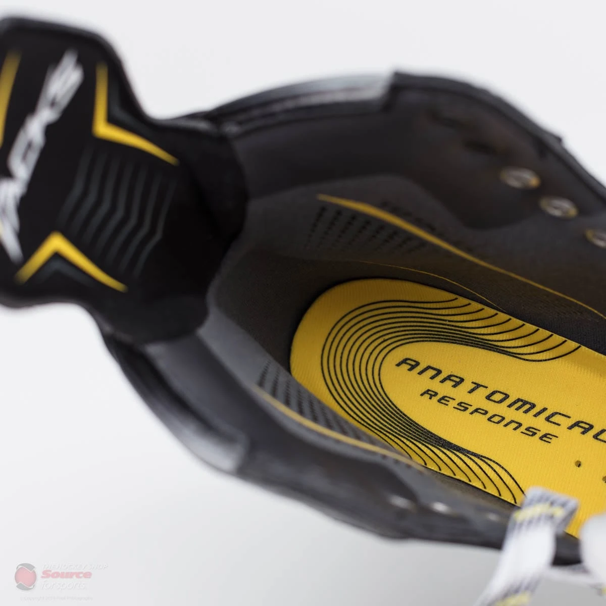 CCM Tacks Vector Pro Senior Hockey Skates (2018) 12 CCM Tacks Vector Pro Senior Hockey Skates (2018) - Image 12