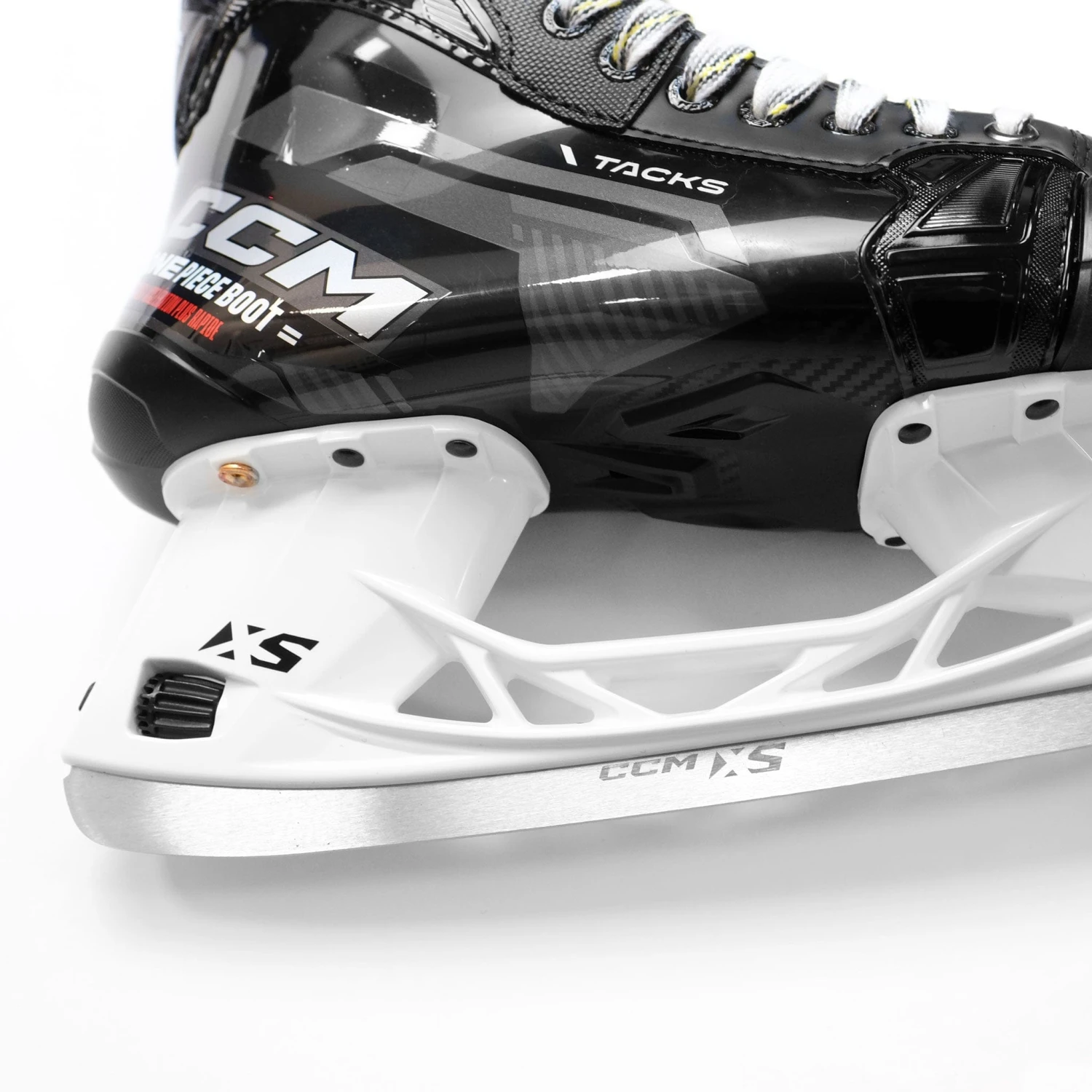 CCM Tacks Vector Senior Hockey Skates 3 CCM Tacks Vector Senior Hockey Skates - Image 3