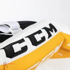 CCM Extreme Flex E5.9 Senior Goalie Leg Pads -PowerShot CCM Deals Store ccm leg pads ccm extreme flex e5 9 senior goalie leg pads 27988495368258
