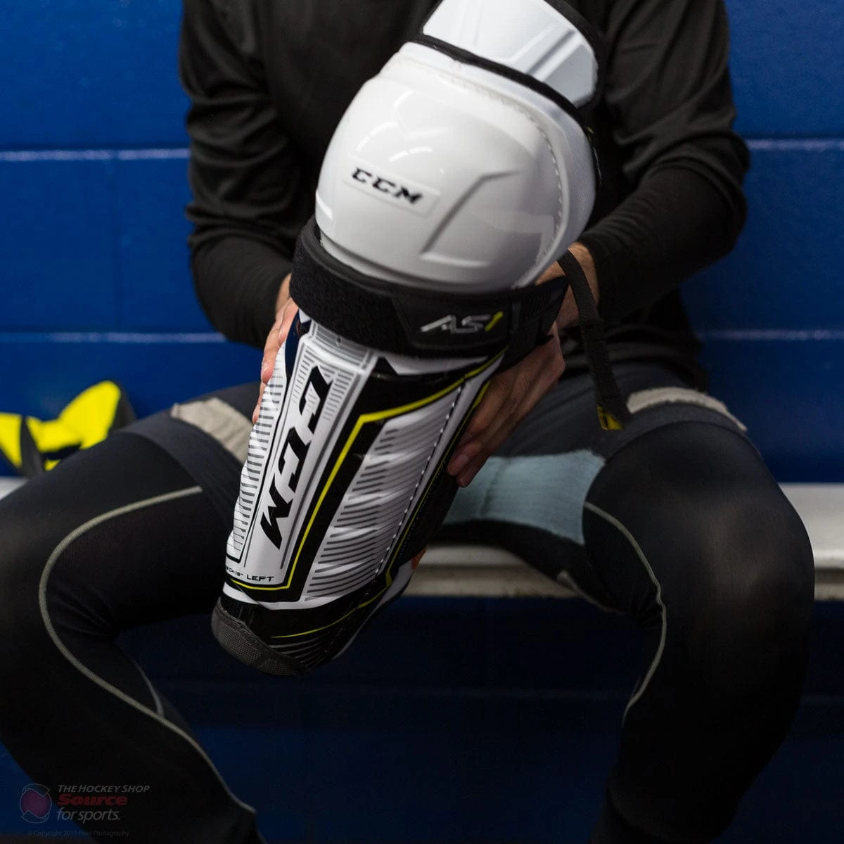 CCM Super Tacks AS1 Senior Hockey Shin Guards 18 CCM Super Tacks AS1 Senior Hockey Shin Guards - Image 18