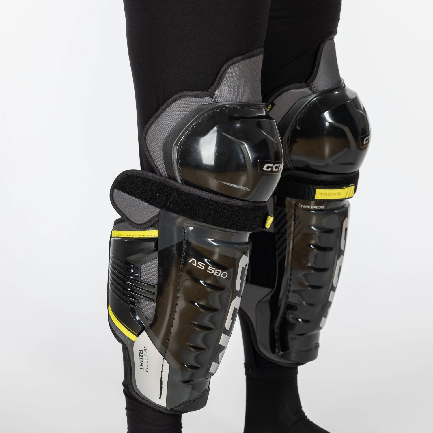 CCM Tacks AS580 Senior Hockey Shin Guards 3 CCM Tacks AS580 Senior Hockey Shin Guards - Image 3