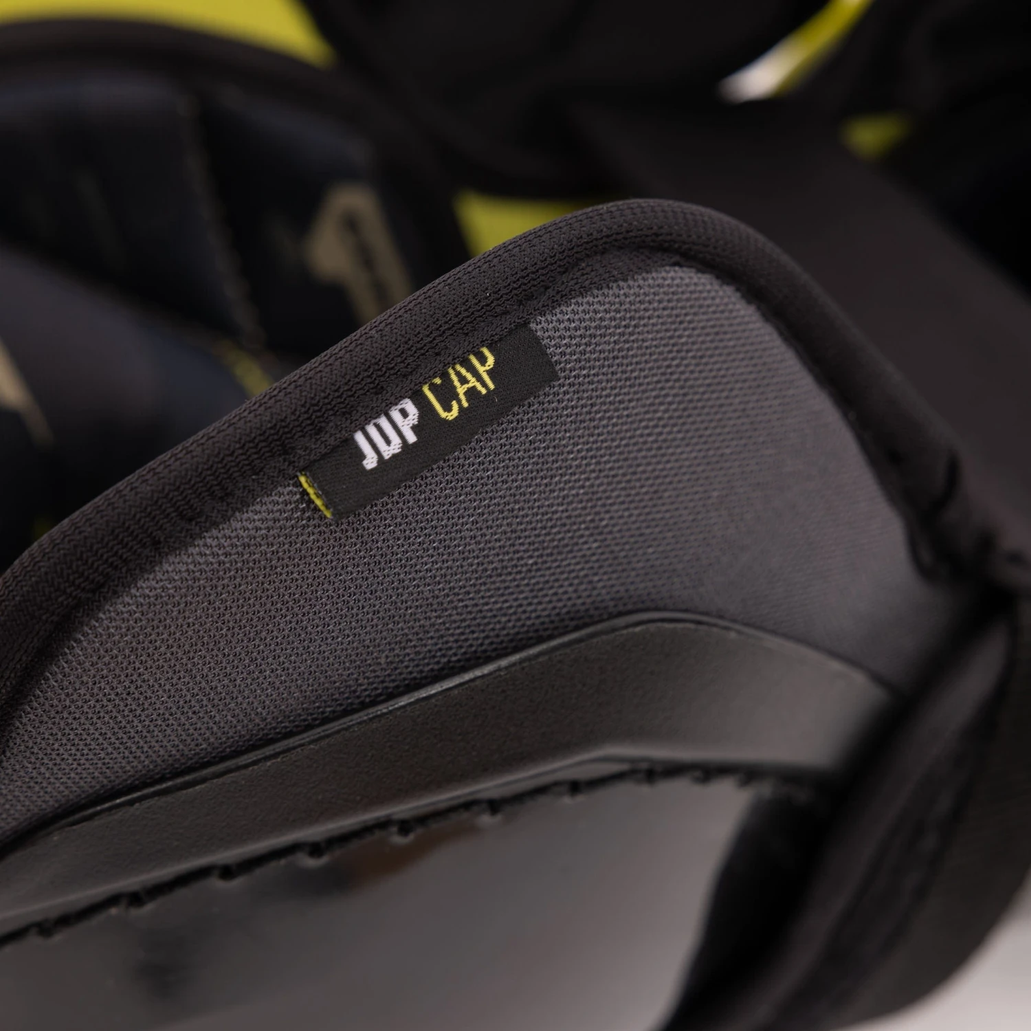 CCM Tacks AS580 Senior Hockey Shin Guards 14 CCM Tacks AS580 Senior Hockey Shin Guards - Image 14