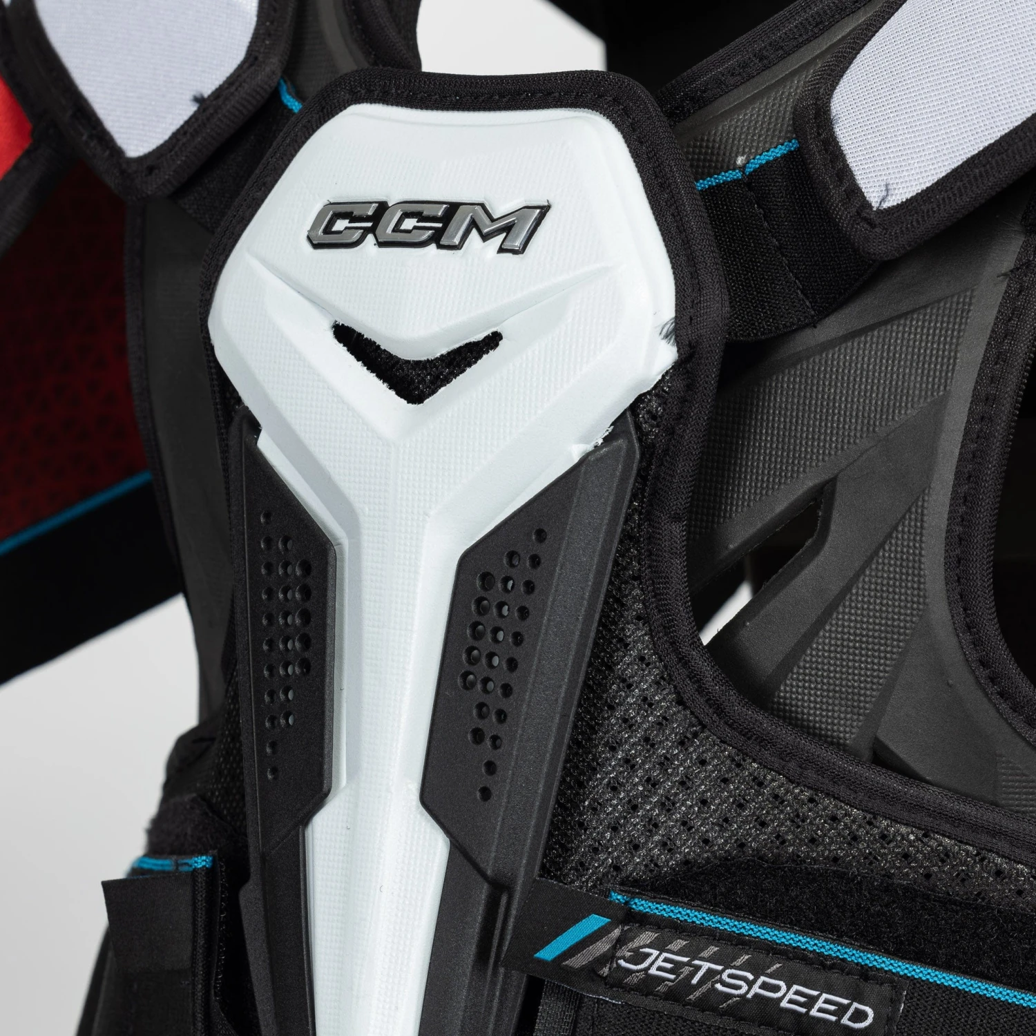 CCM Jetspeed FT6 Junior Hockey Shoulder Pads 4 CCM Jetspeed FT6 Junior Hockey Shoulder Pads - Image 4