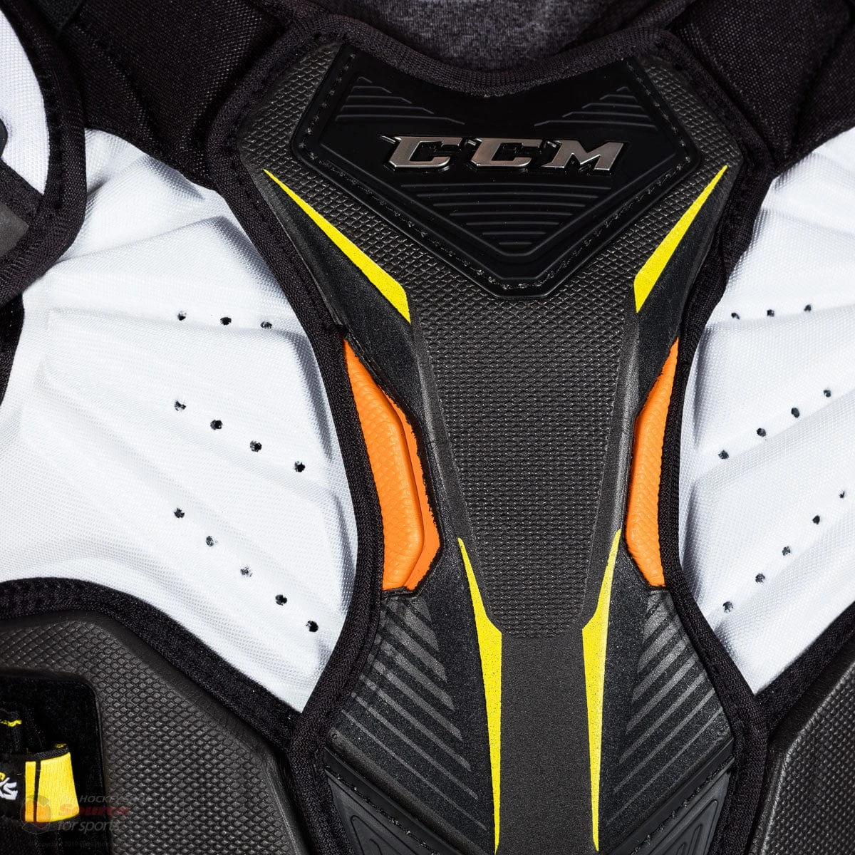 CCM Super Tacks AS1 Junior Hockey Shoulder Pads 9 CCM Super Tacks AS1 Junior Hockey Shoulder Pads - Image 9