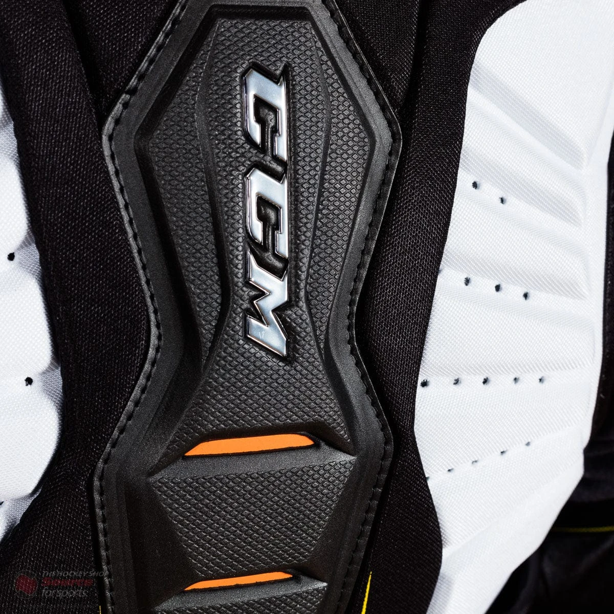 CCM Super Tacks AS1 Junior Hockey Shoulder Pads 4 CCM Super Tacks AS1 Junior Hockey Shoulder Pads - Image 4