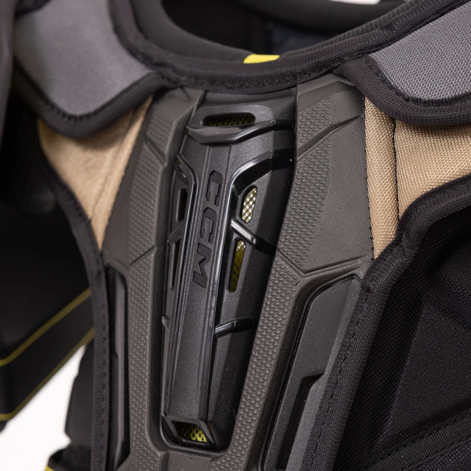 CCM Tacks AS580 Junior Hockey Shoulder Pads 7 CCM Tacks AS580 Junior Hockey Shoulder Pads - Image 7